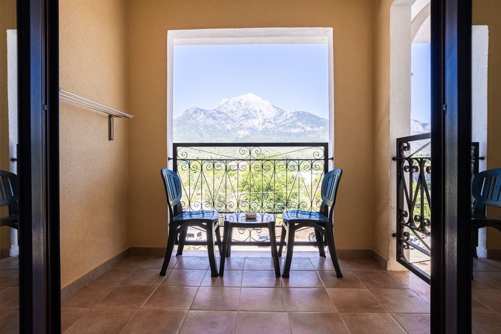 restaurants-aqua-blue-ala-carte