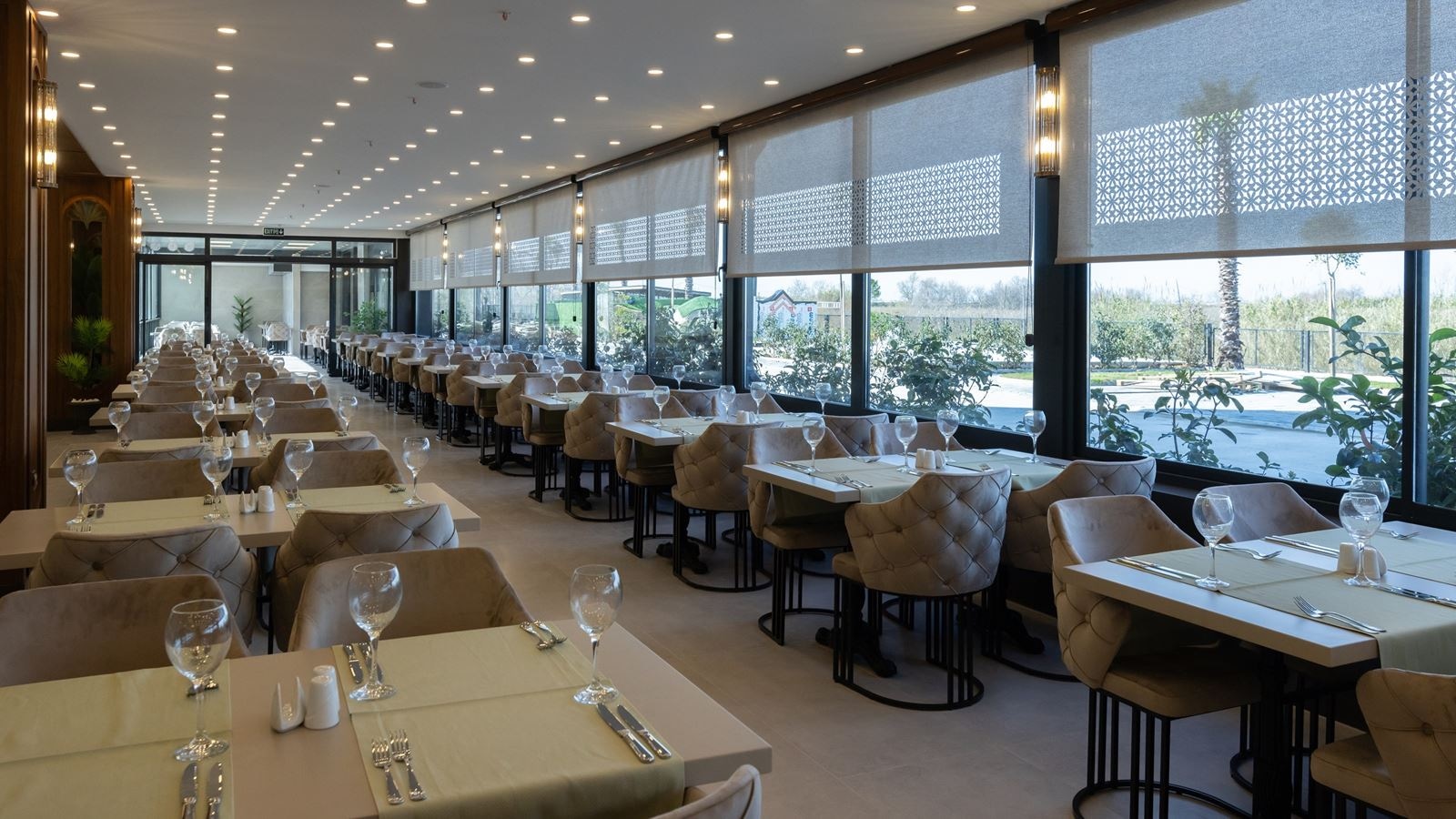 restaurants-main-restourant