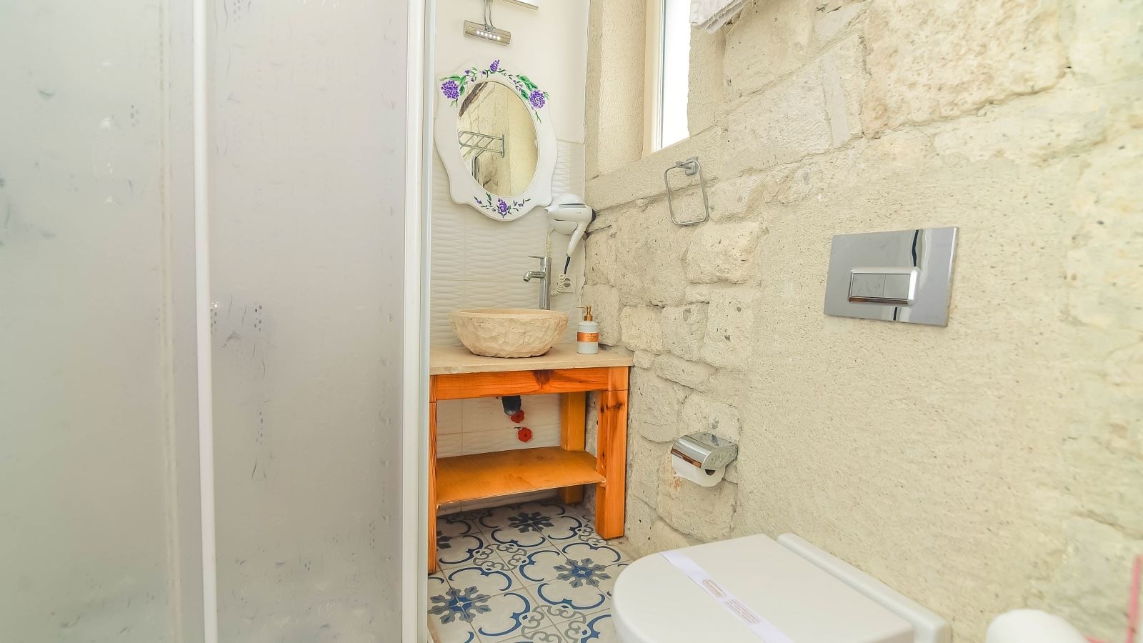 rooms-deluxe-room-sokak-manzarali