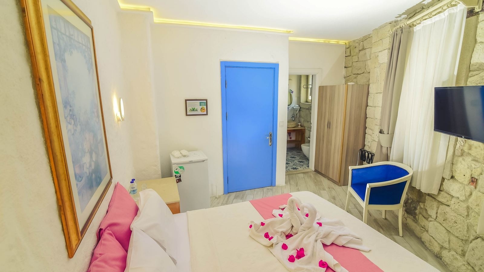 rooms-deluxe-room-sokak-manzarali