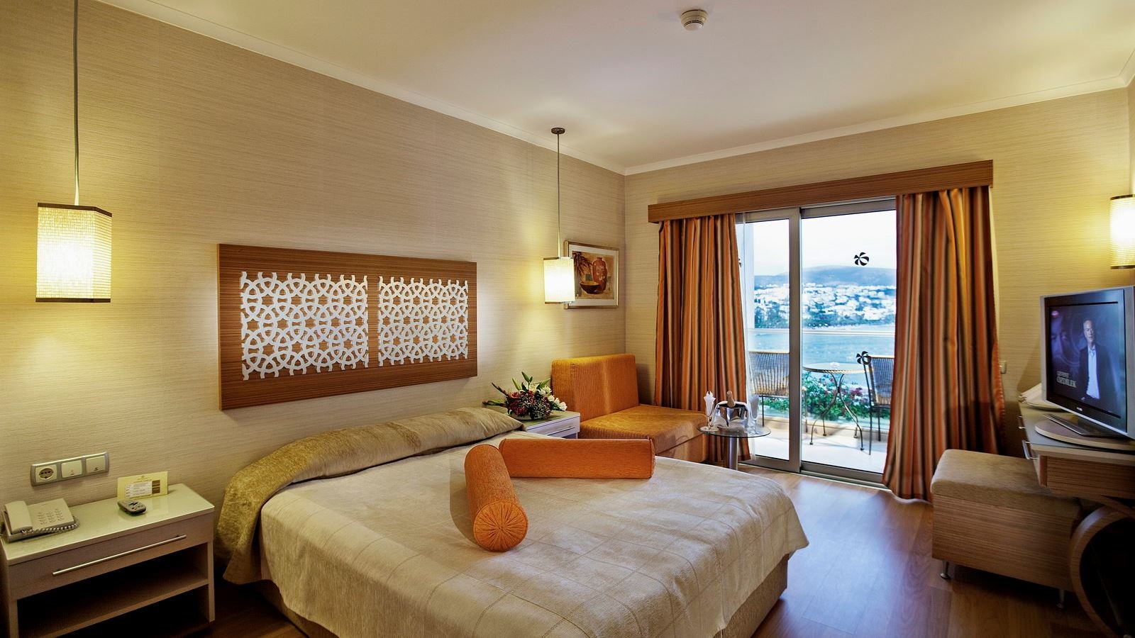 rooms-standard-room-land-view-balcony-or-terrace