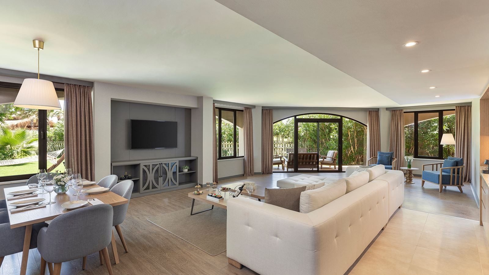 rooms-bohemia-villas-with-private-pool