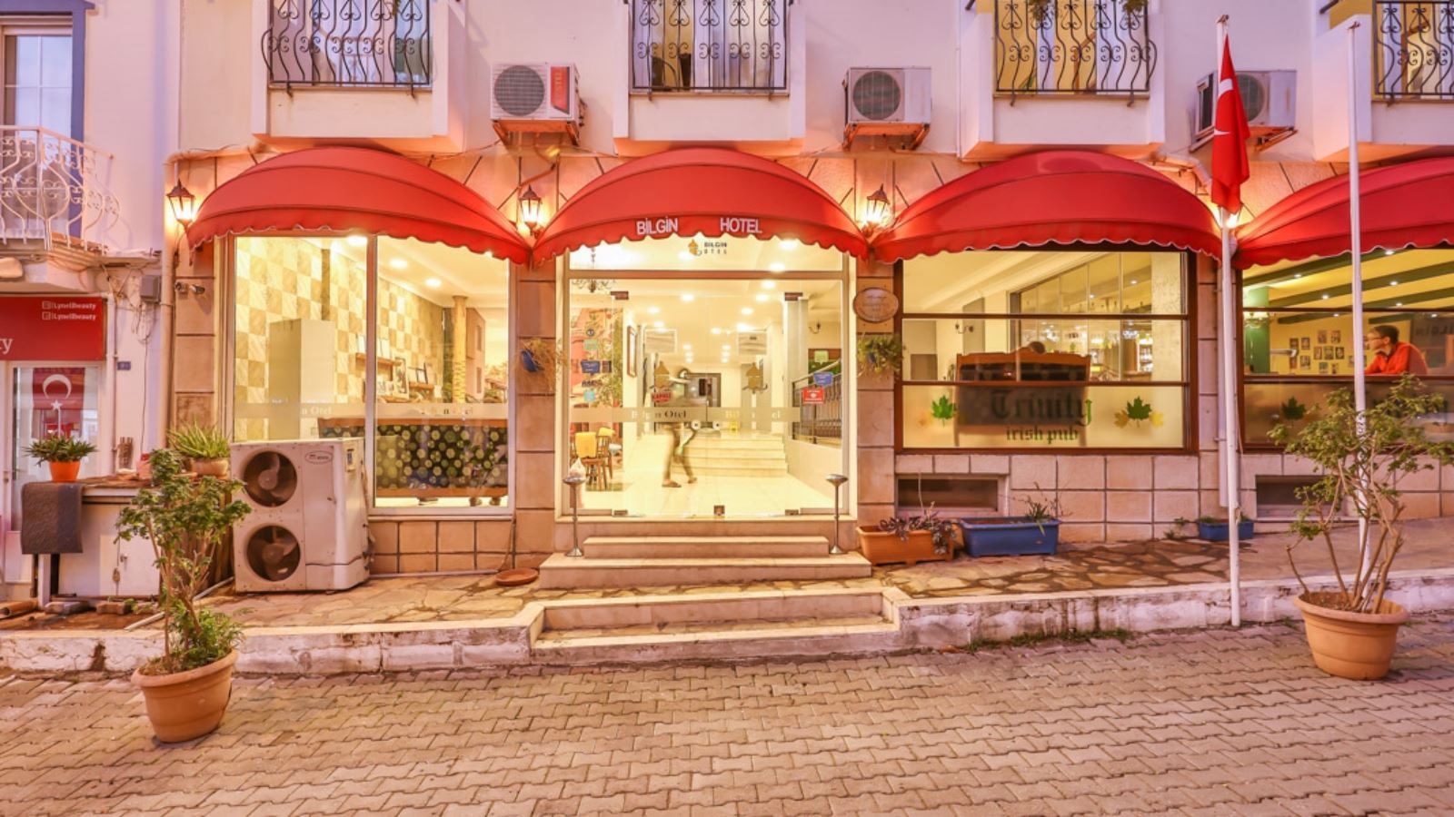 general-main-building