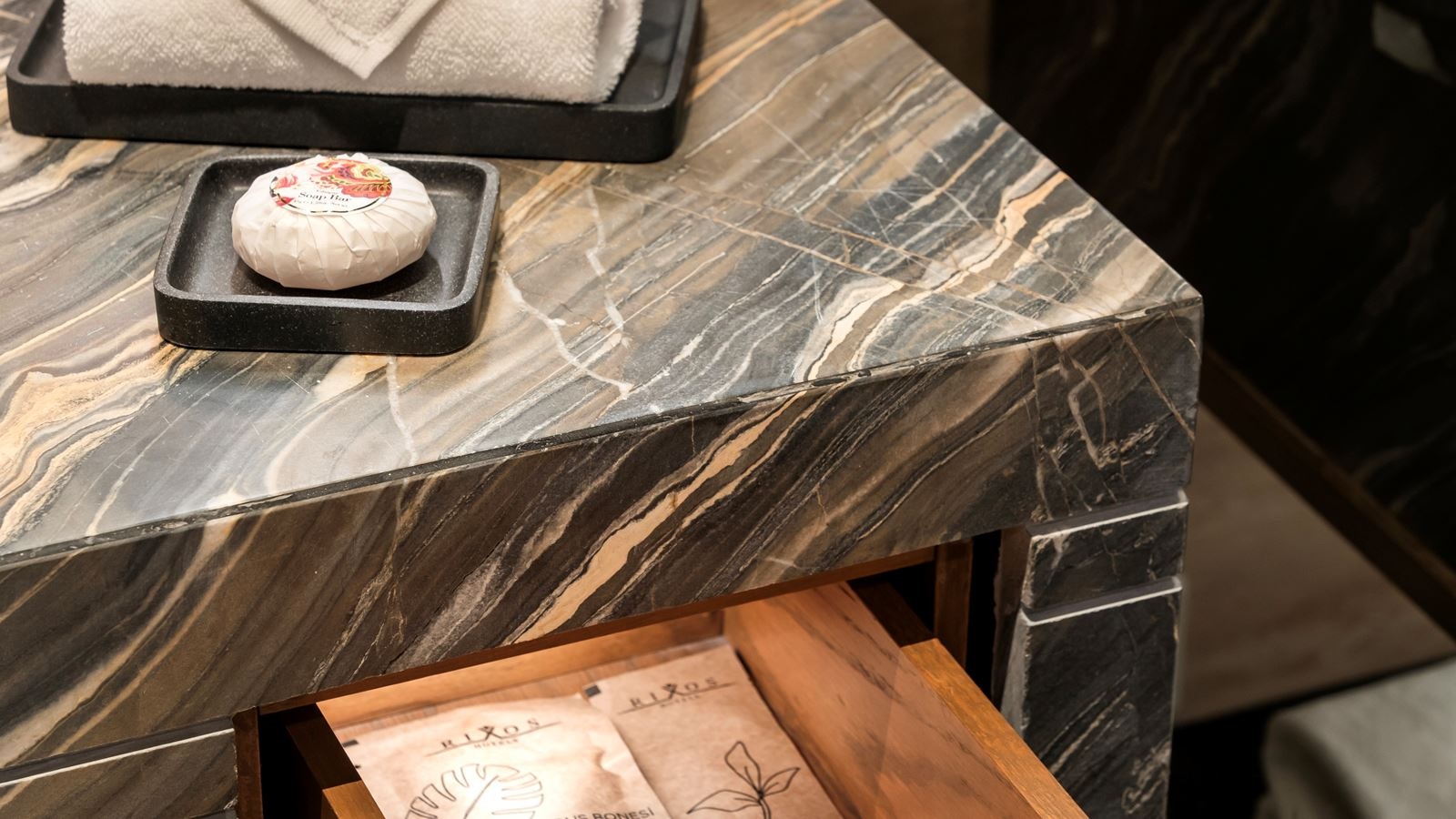 rooms-premium-room-sea-view