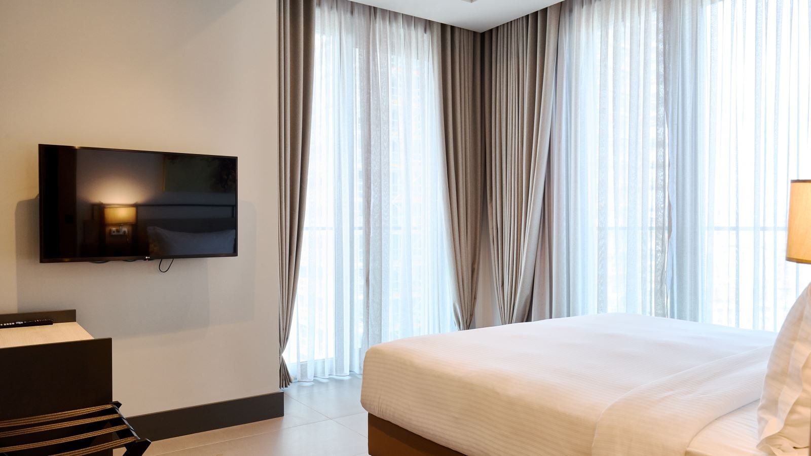 rooms-family-two-bedroom-suite