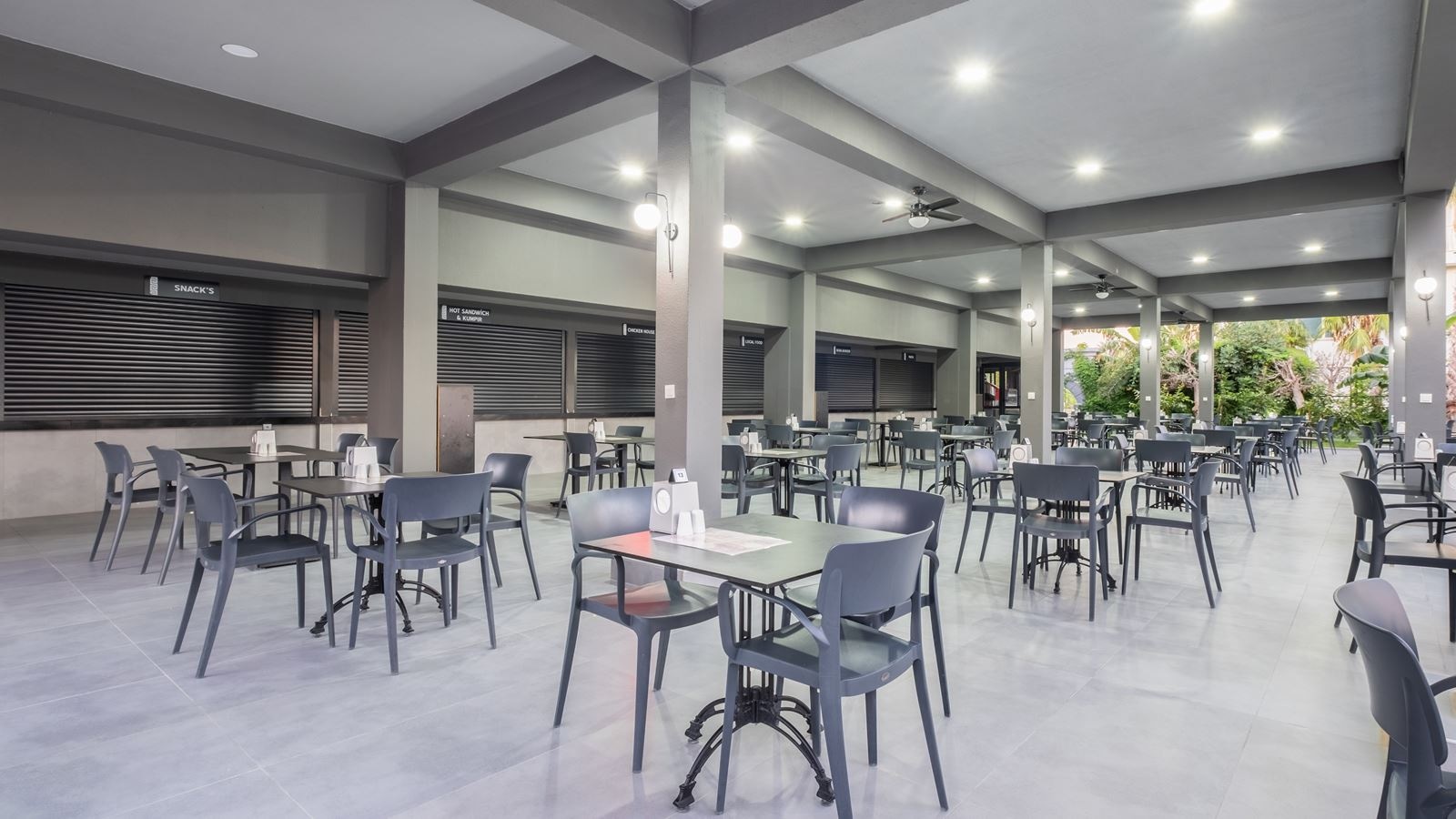 restaurants-food-street