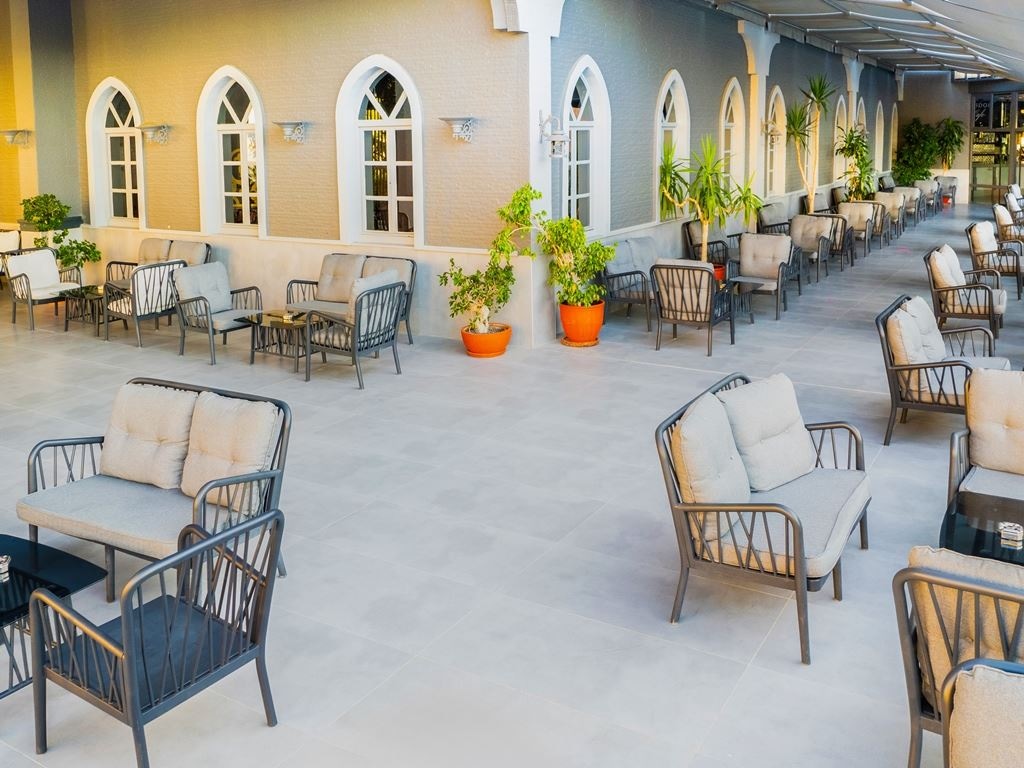 restaurants-snack-bar