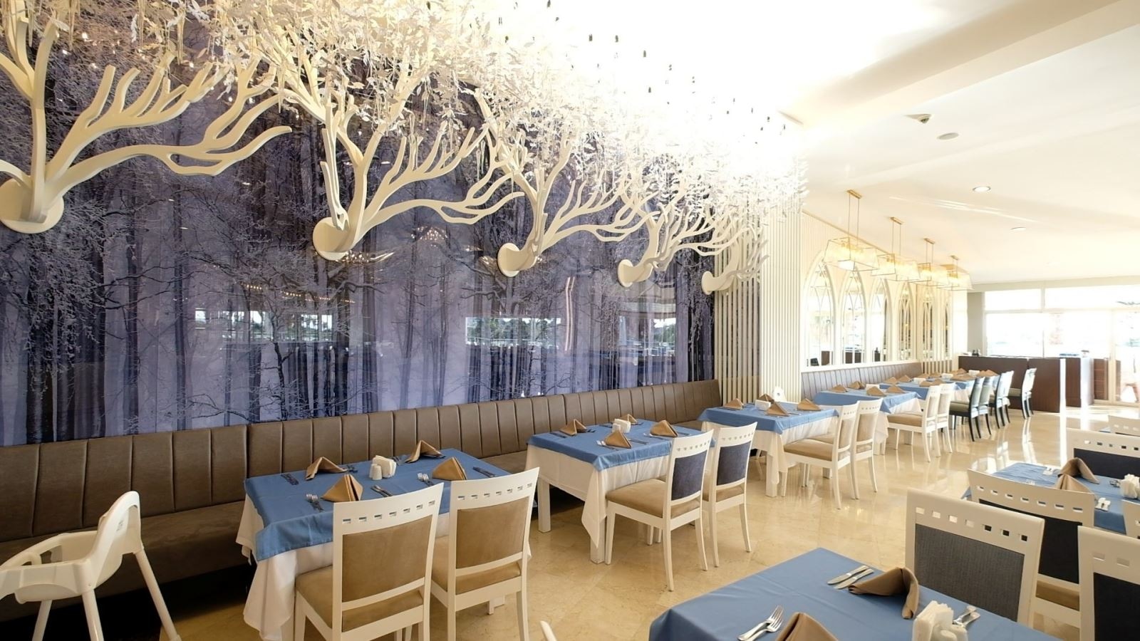 restaurants-main-restaurant