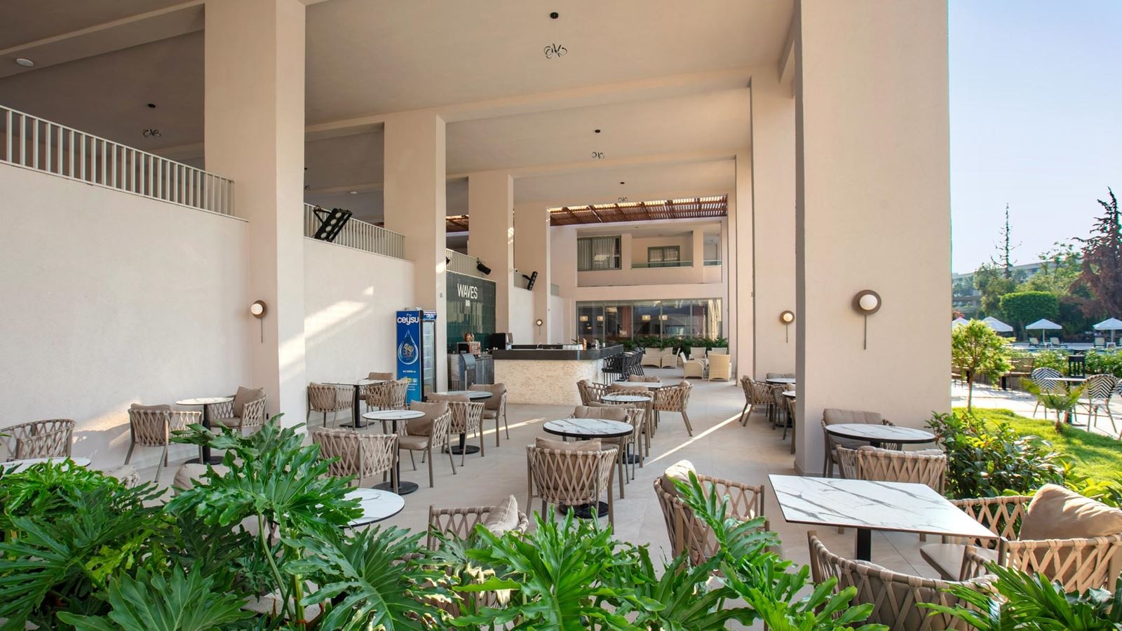 restaurants-wave-snack-restaurant