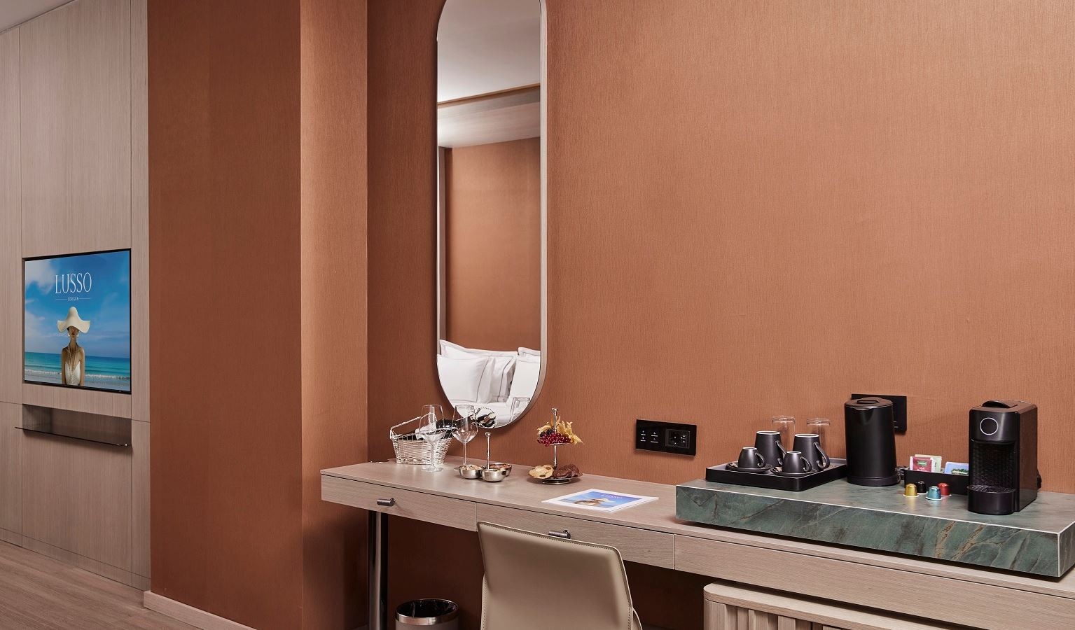 rooms-infinity-sea-view-swimm-up-room