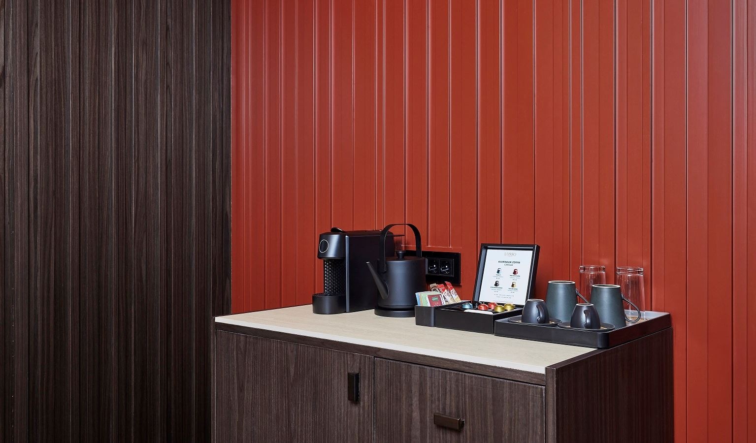 rooms-lagoon-suite-dublex-room-garden--pool-view