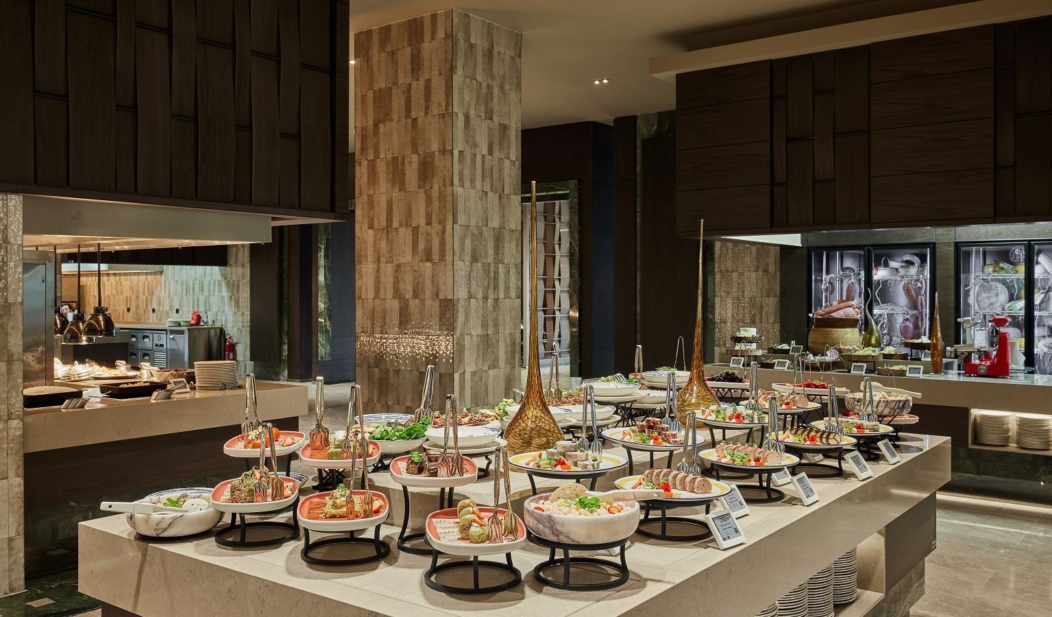 bars-savory-restaurant-bar