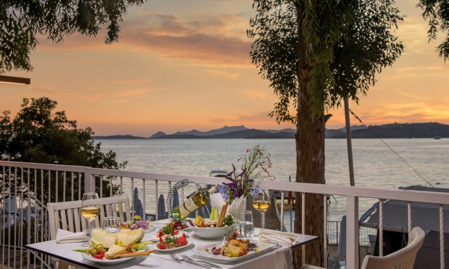 restaurants-taverna-restaurant