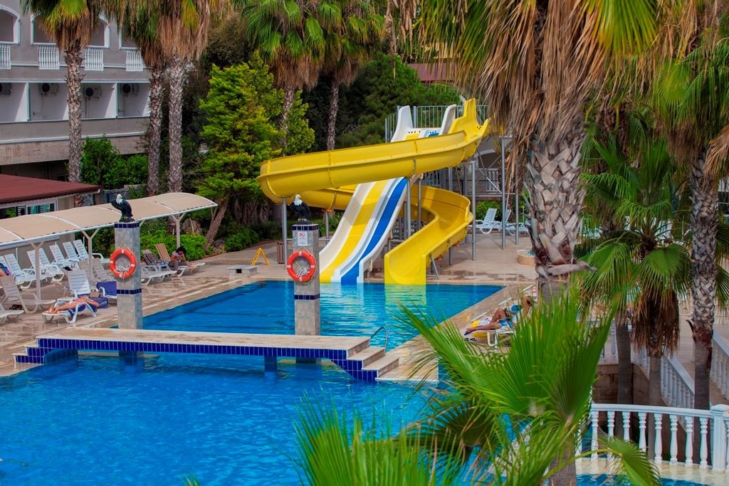 water-park-water-park