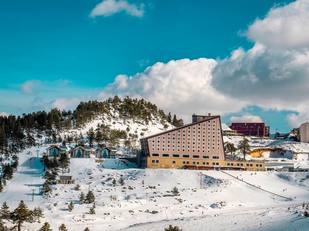 general-main-building