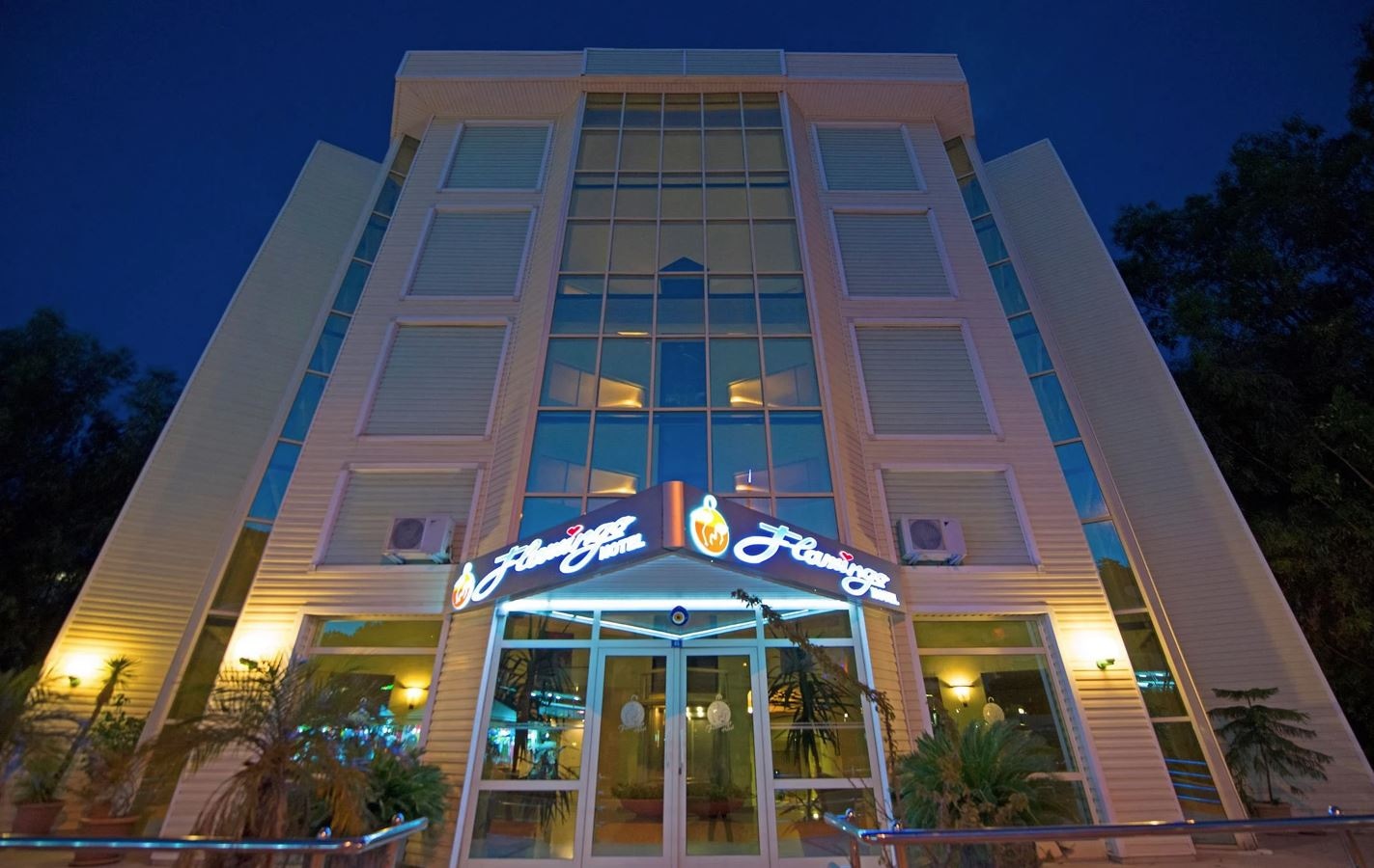 general-main-building