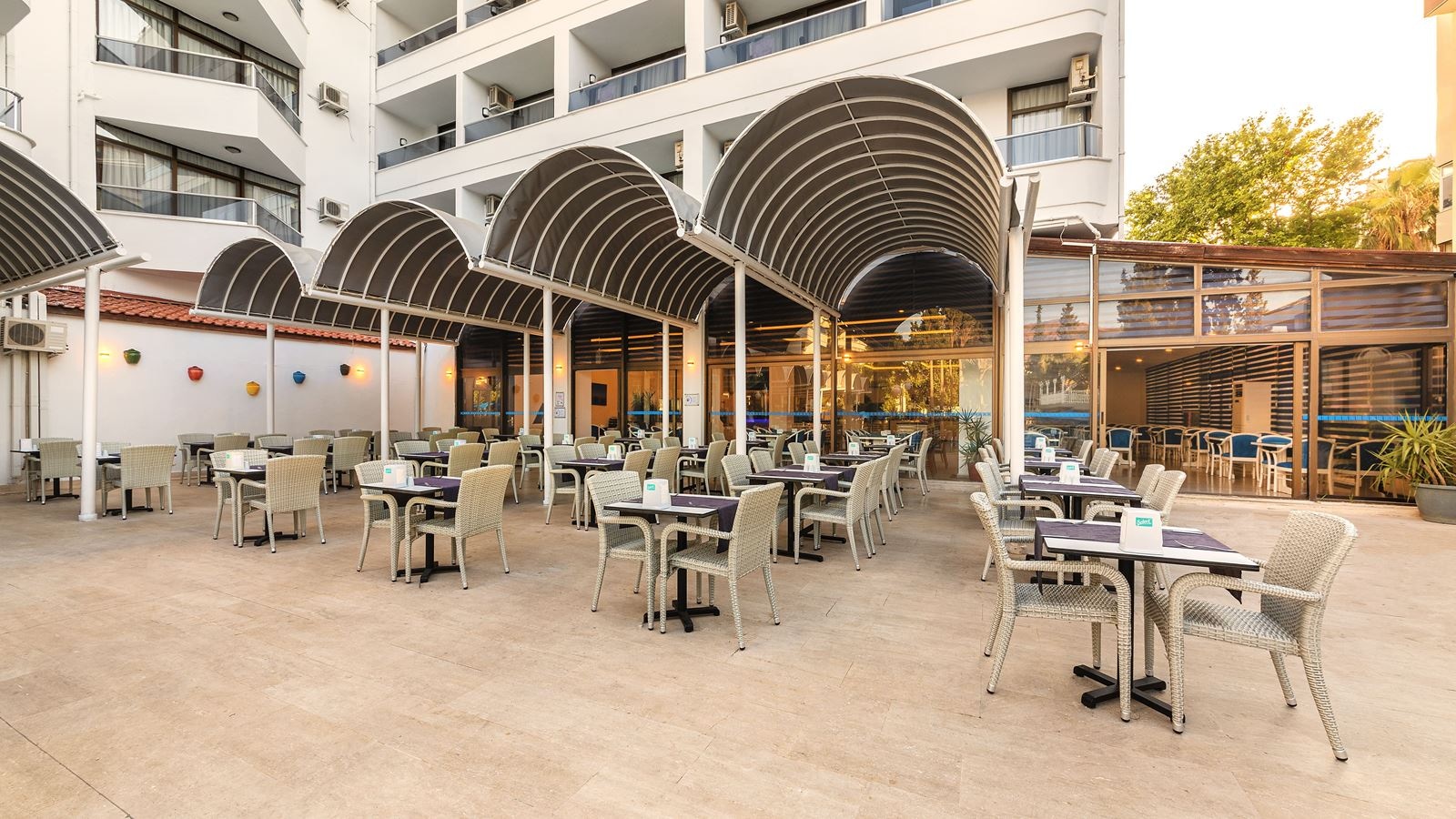 restaurants-main-restaurant