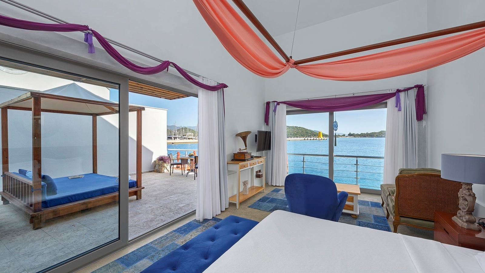 rooms-superior-room-sea-view