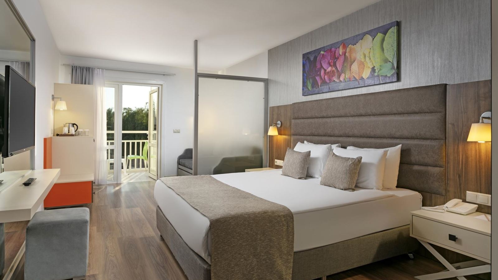 rooms-hotel-standard-room-garden-view-with-balcony-or-terrace