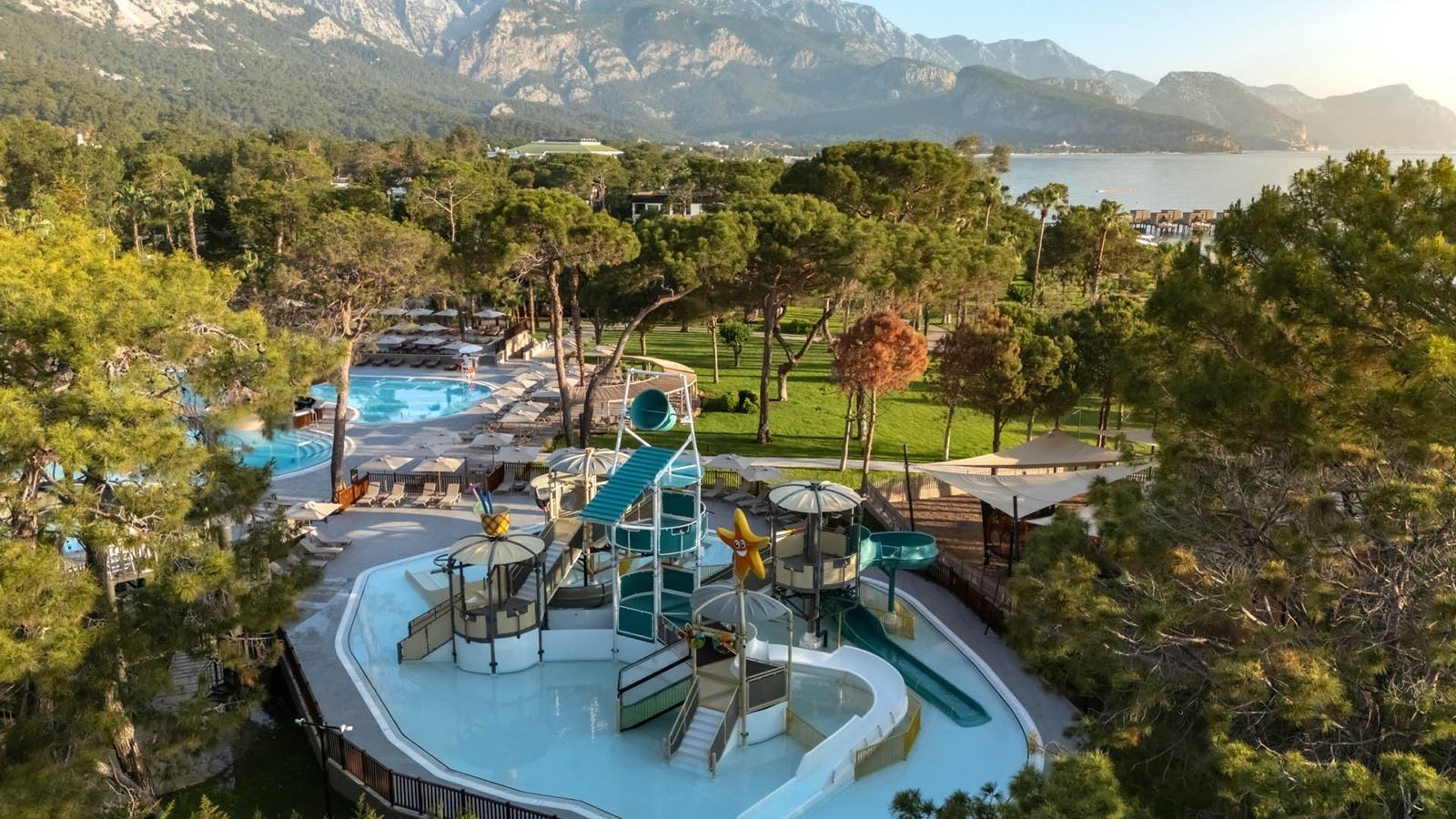 water-park-water-park