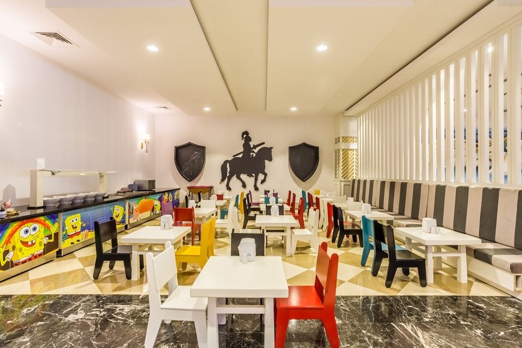 restaurants-main-restaurant