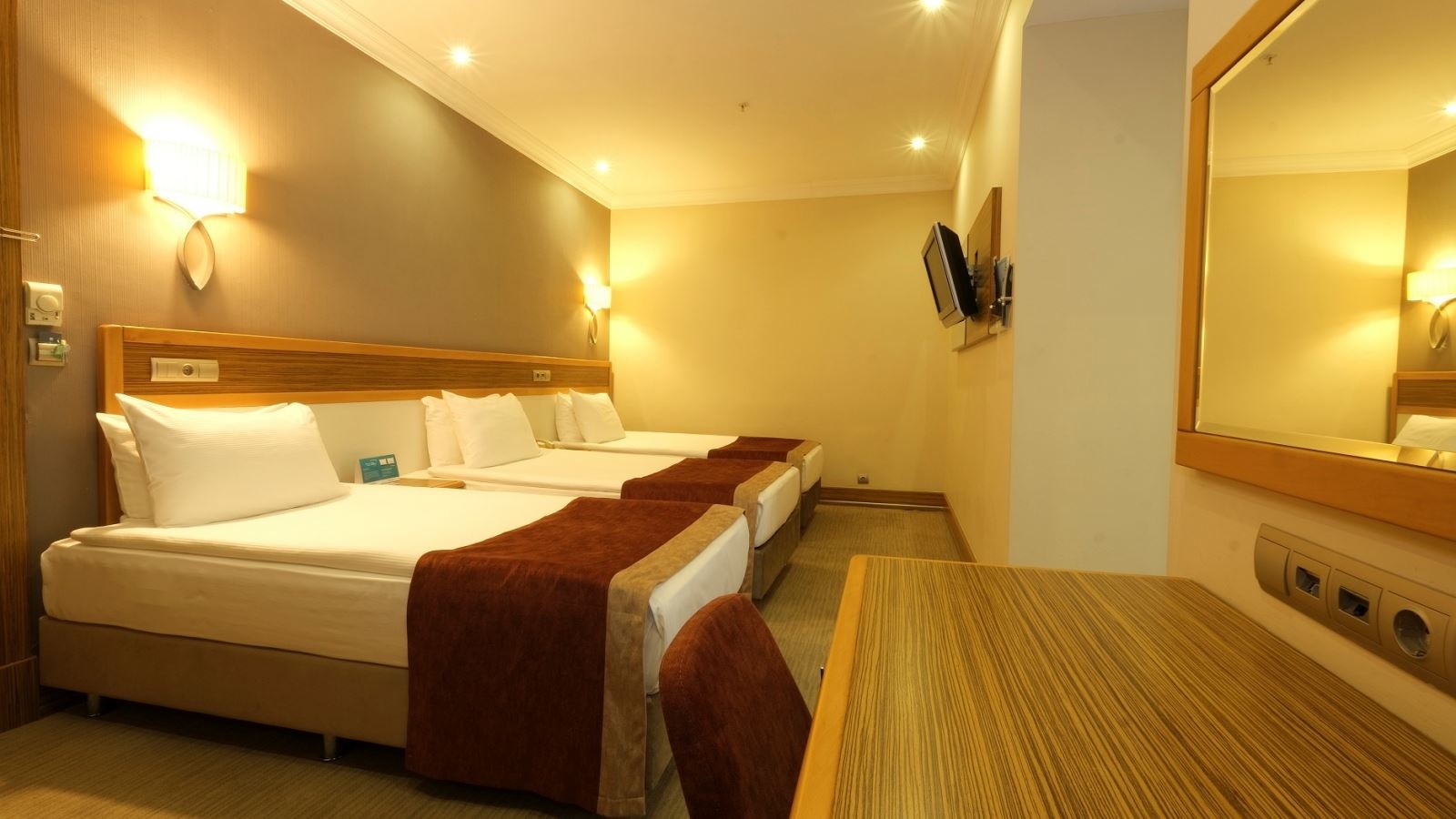 rooms-standart-triple-oda