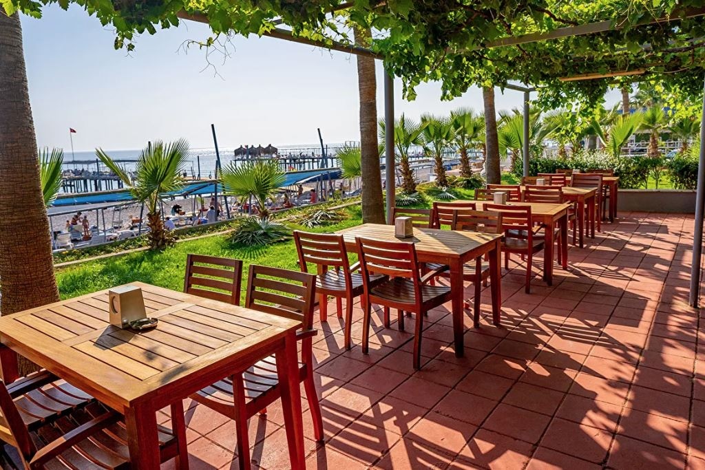 restaurants-sanck-bar