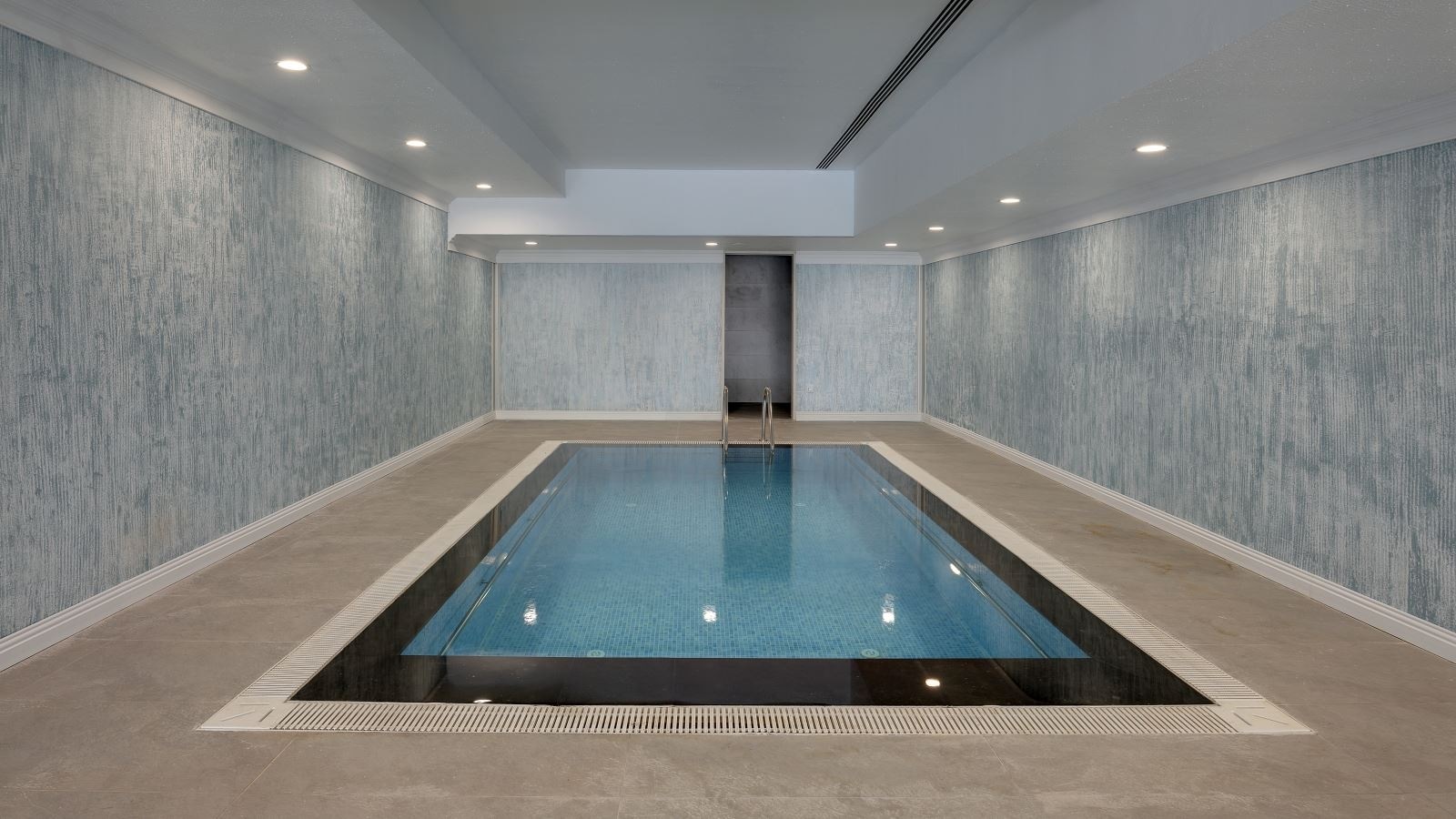 pools-indoor-pool