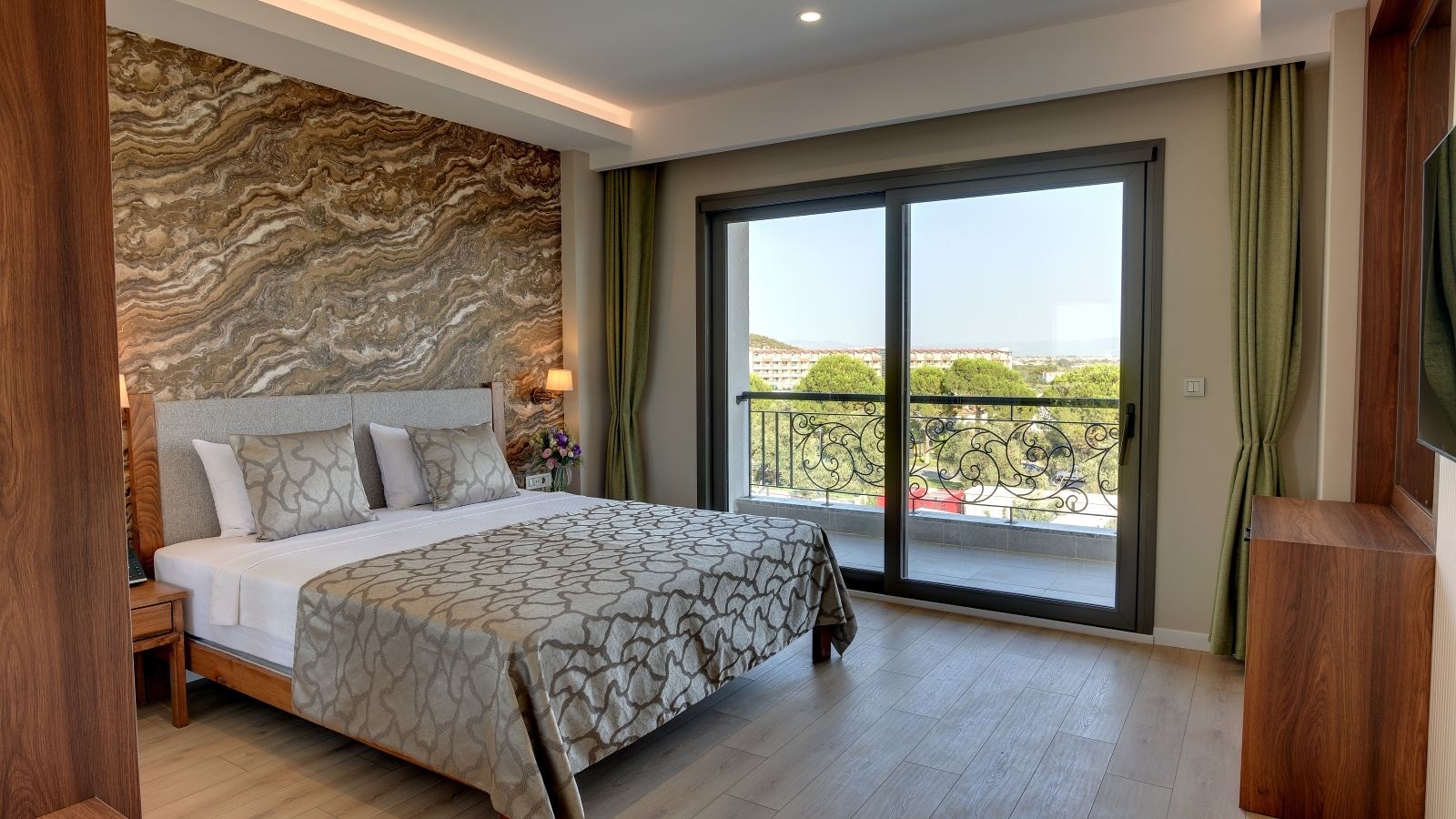 rooms-corner-suite-with-sea-view