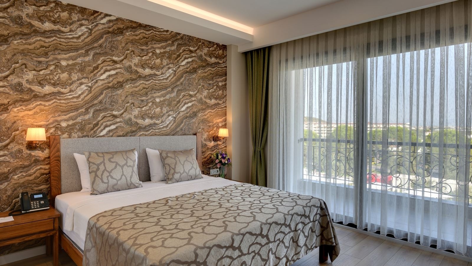 rooms-corner-suite-with-sea-view