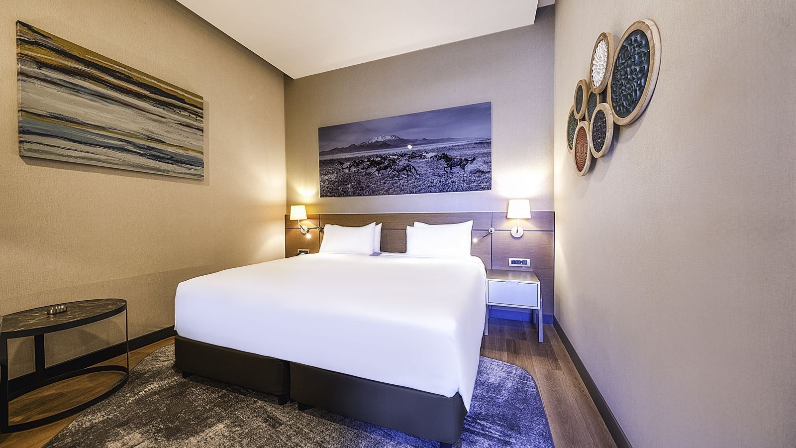 rooms-standart-room--balcony