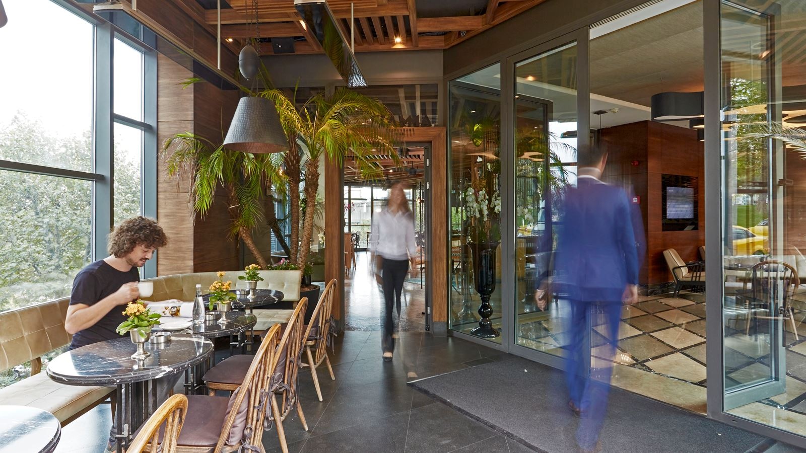 restaurants-restaurants