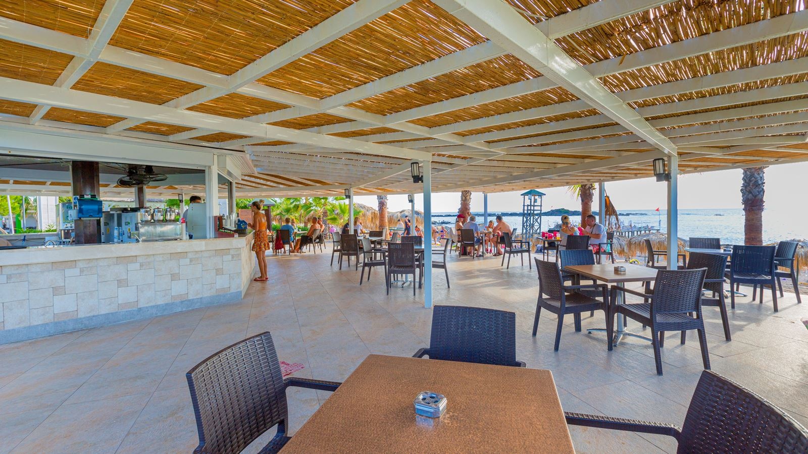 restaurants-snack-bar