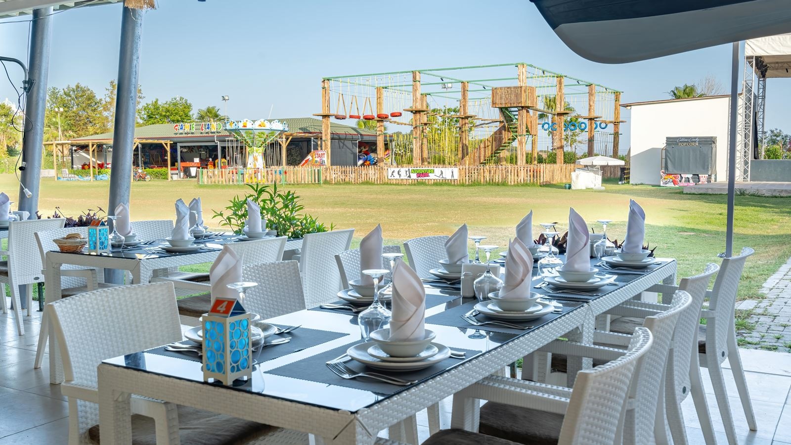 restaurants-yakamoz-restaurant