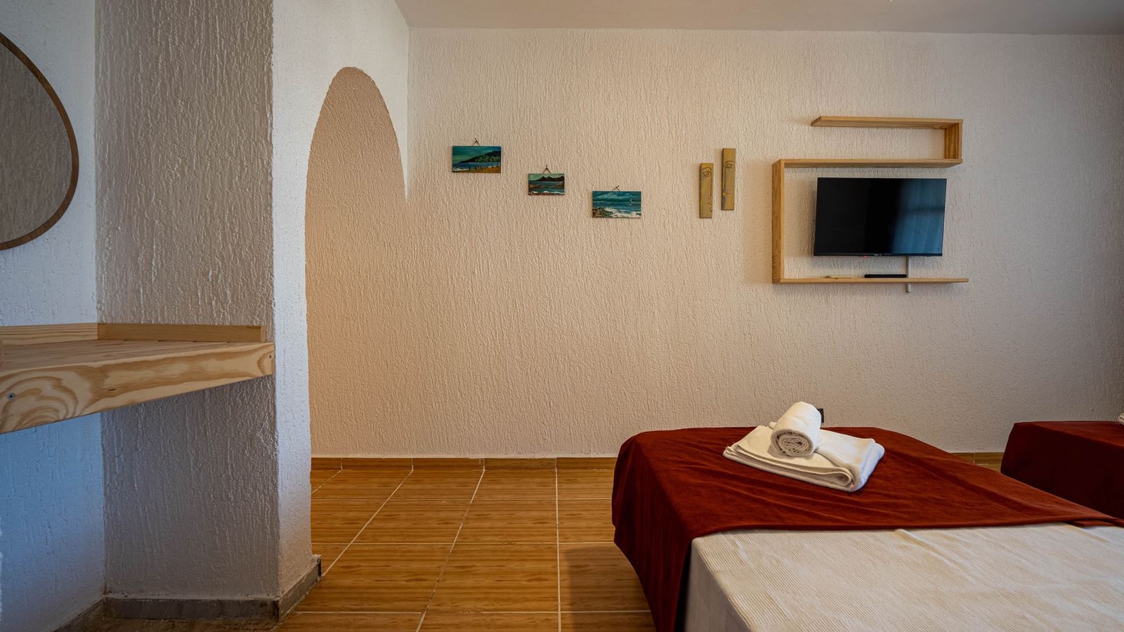 rooms-kismi-deniz-veya-havuz-manzarali-oda