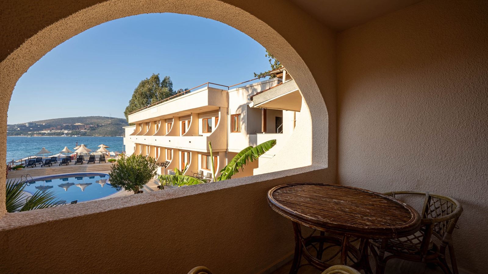 rooms-deniz-manzarali-oda