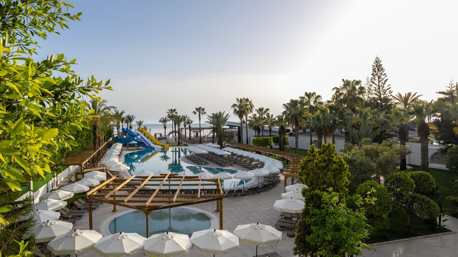 pools-outdoor-pool