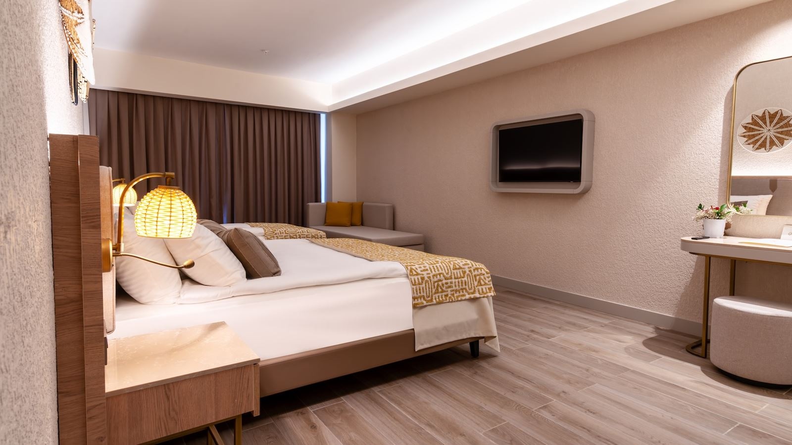 rooms-deluxe-suite-room