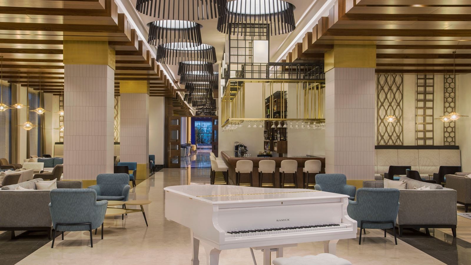 bars-panora-lobby-lounge-terrace-bar