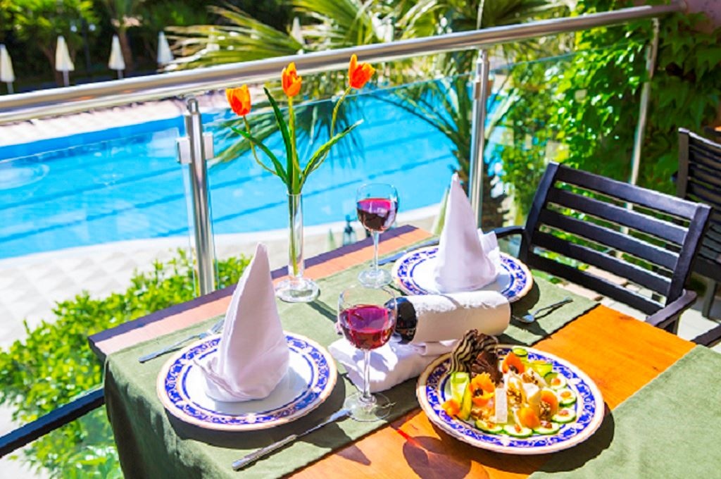 restaurants-main-restaurant