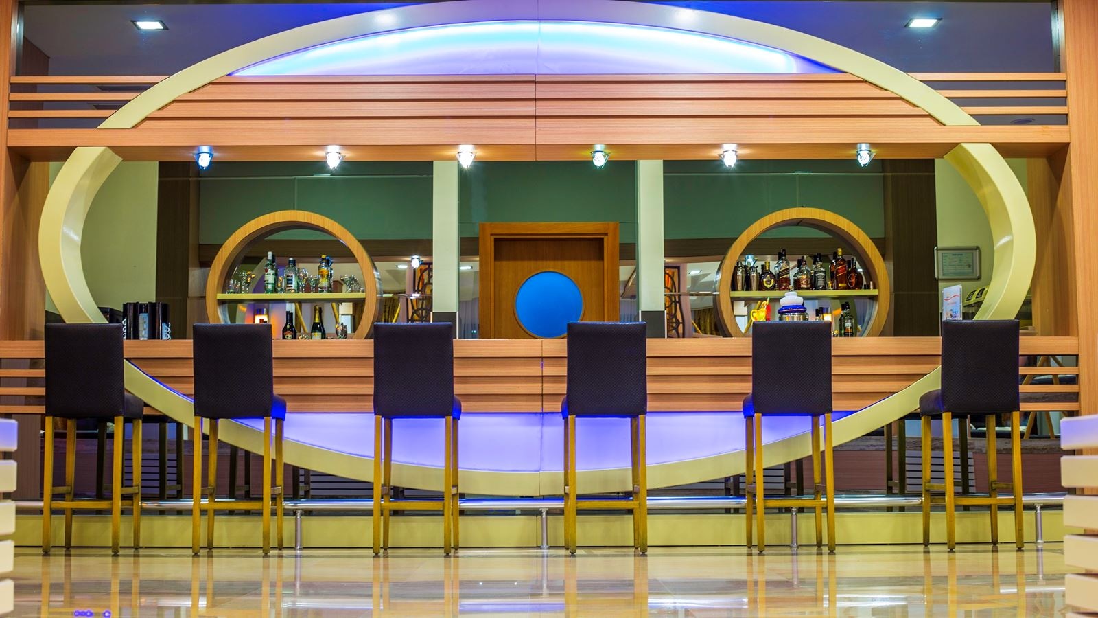 bars-lobby-bar