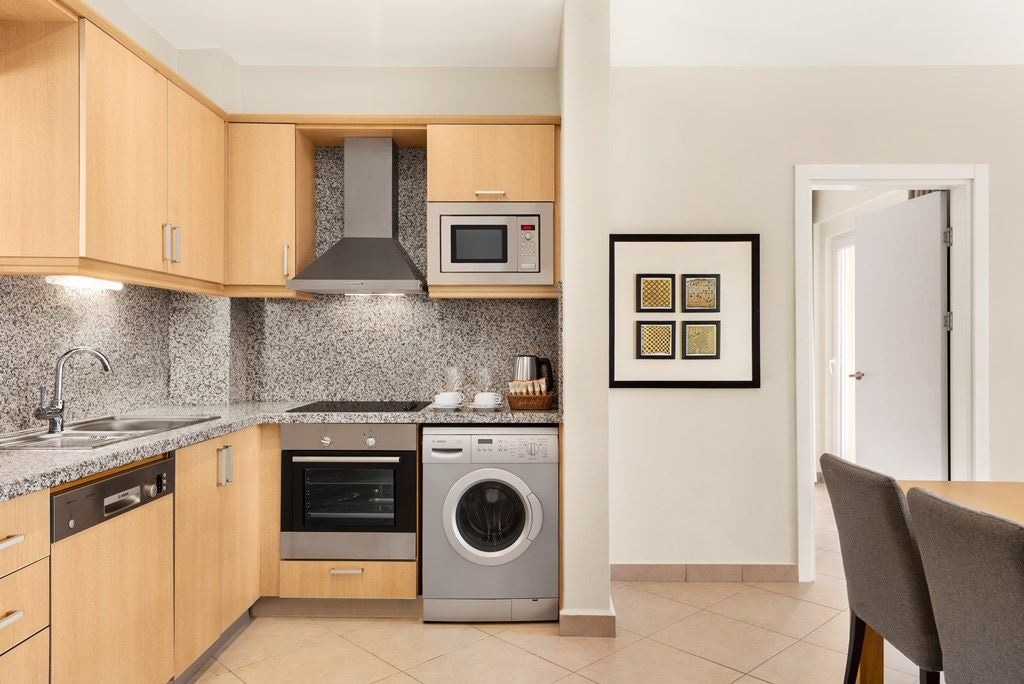 rooms-classic-suite-1-bedroom-balcony-or-terrace