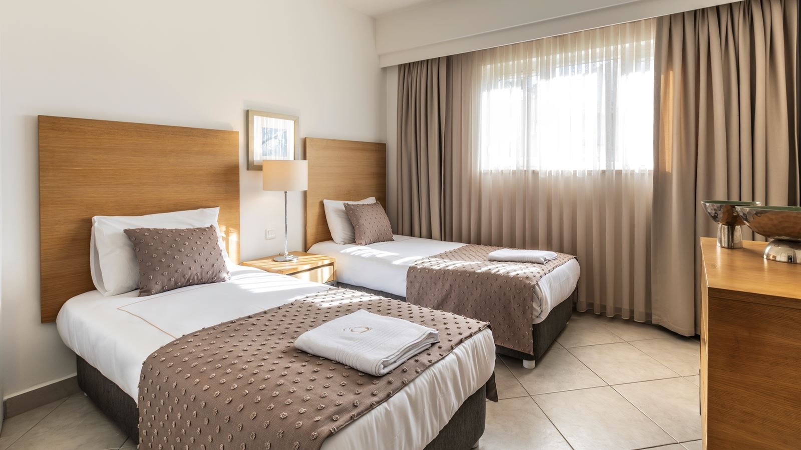 rooms-superior-suite-2-bedrooms-balcony-or-terrace