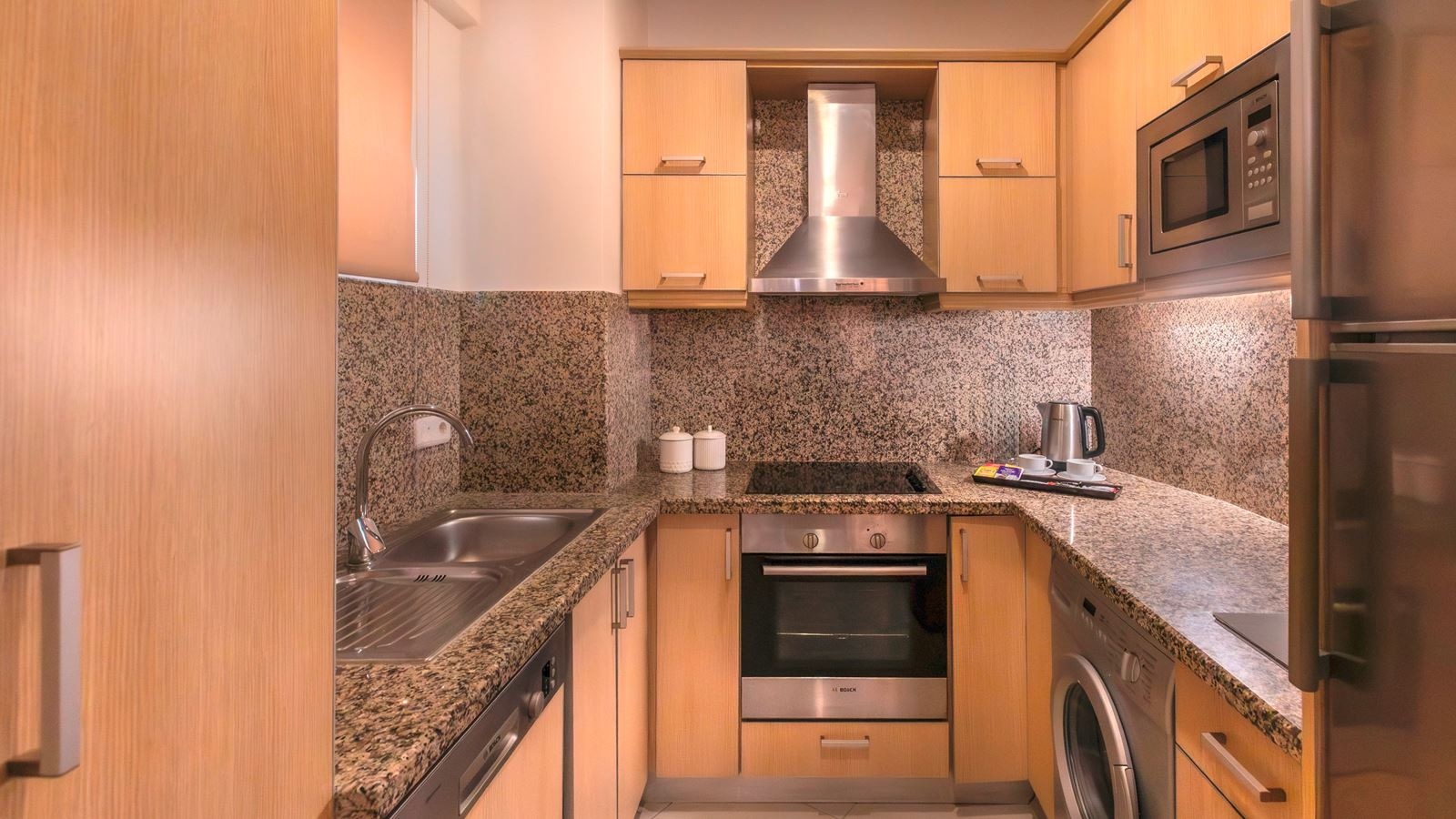 rooms-superior-suite-2-bedrooms-balcony-or-terrace