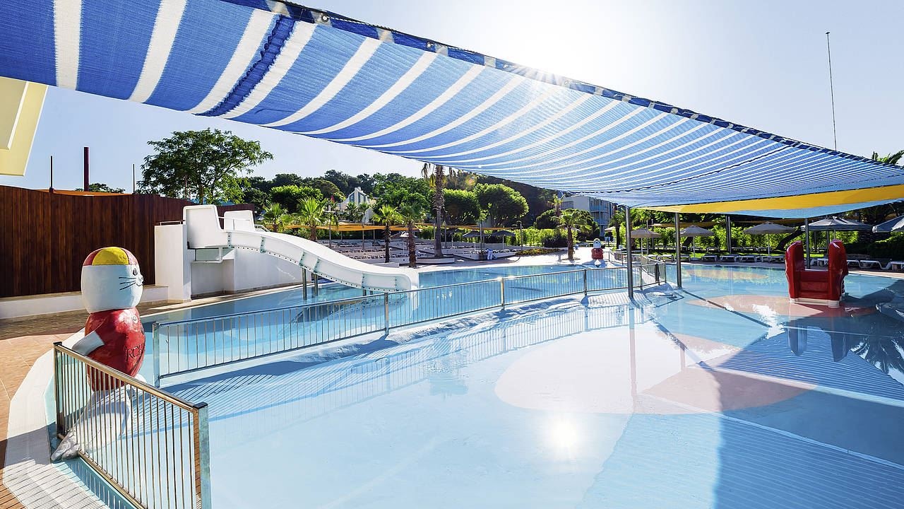 pools-outdoor-childrens-pool