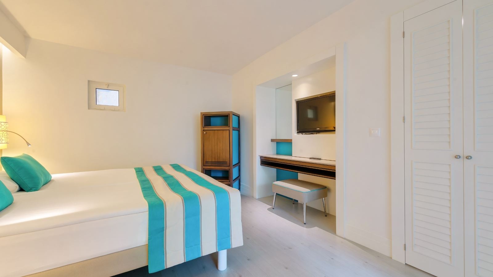 rooms-double-room-classic-dbl1