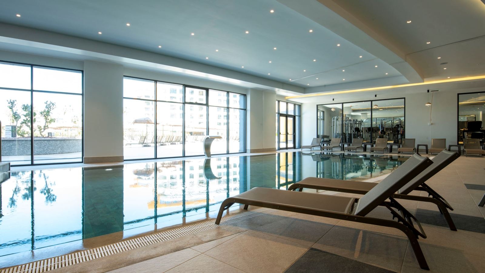 pools-indoor-pool