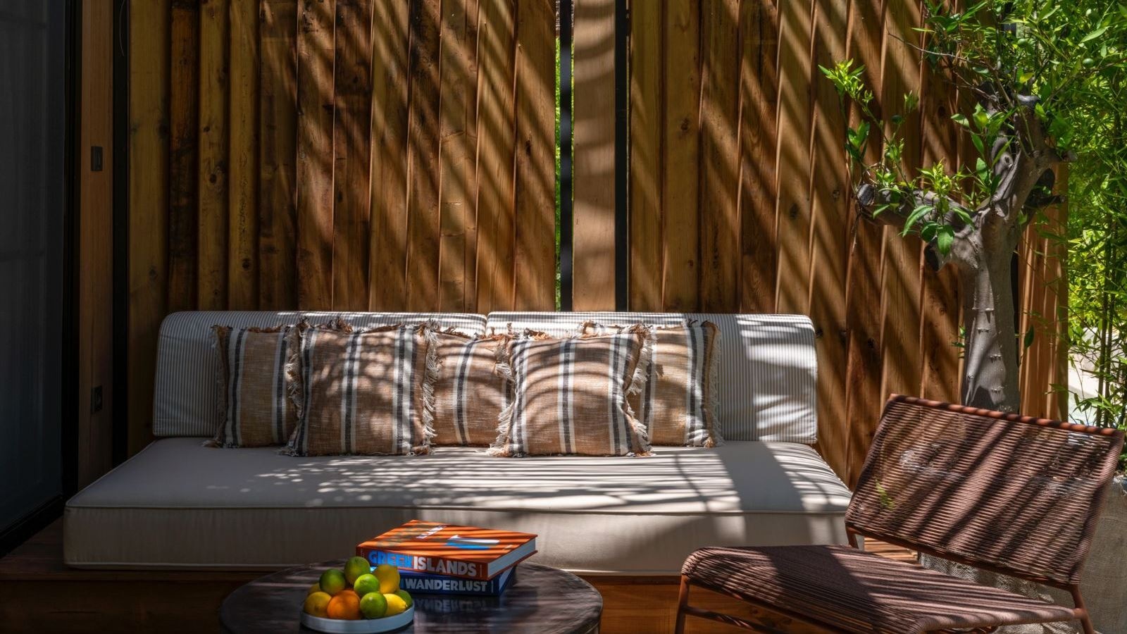 rooms-splendid-terrace-villa