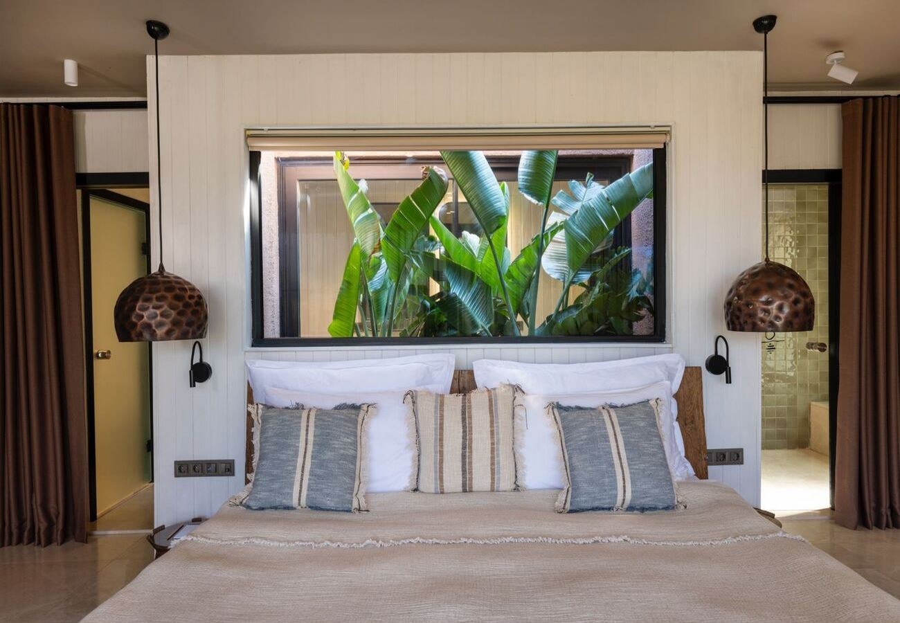 rooms-serenity-garden-villa