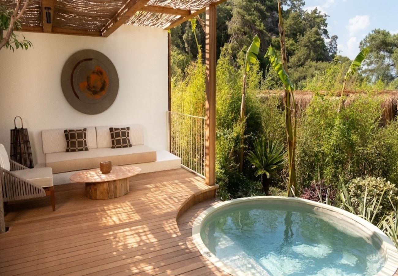 rooms-serenity-garden-villa